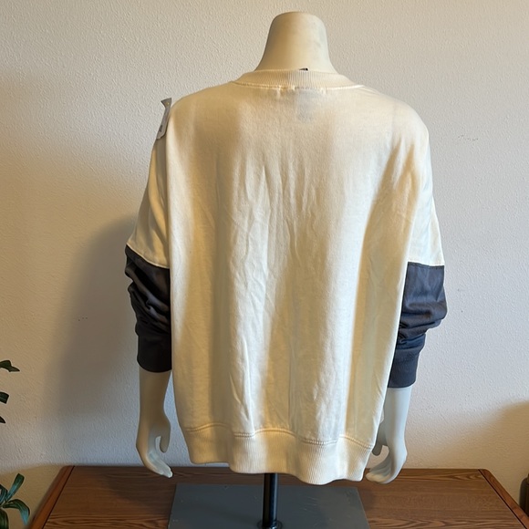 MODERNLUX “Dog Mom” Crew Neck Sweater Size: L EUC - Picture 4 of 8